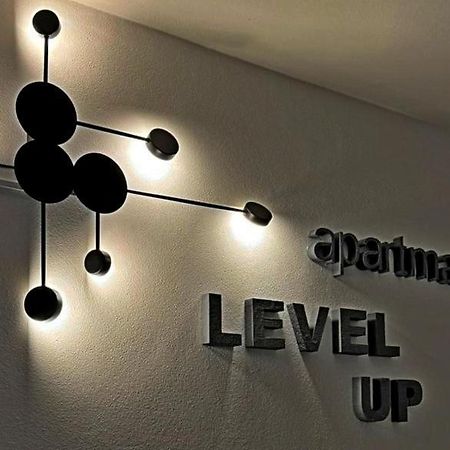شقة Level Up -Self Check In أوسييك المظهر الخارجي الصورة
